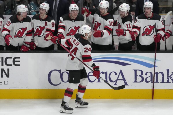 New jersey devils hockey on sale score